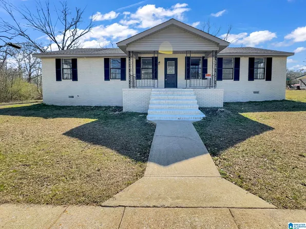 568 Main St, West Blocton, AL 35184