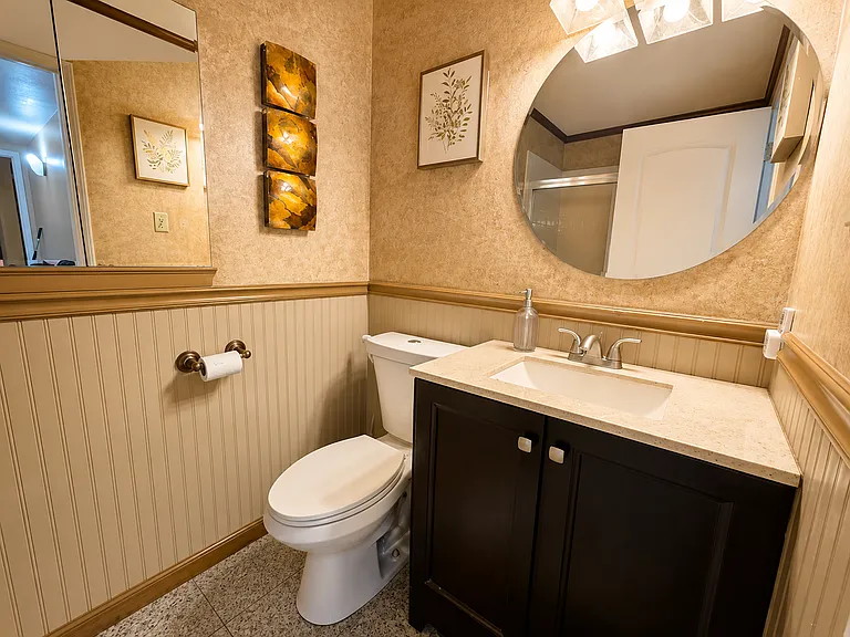 576 Pomeroy Ave — Photo 35