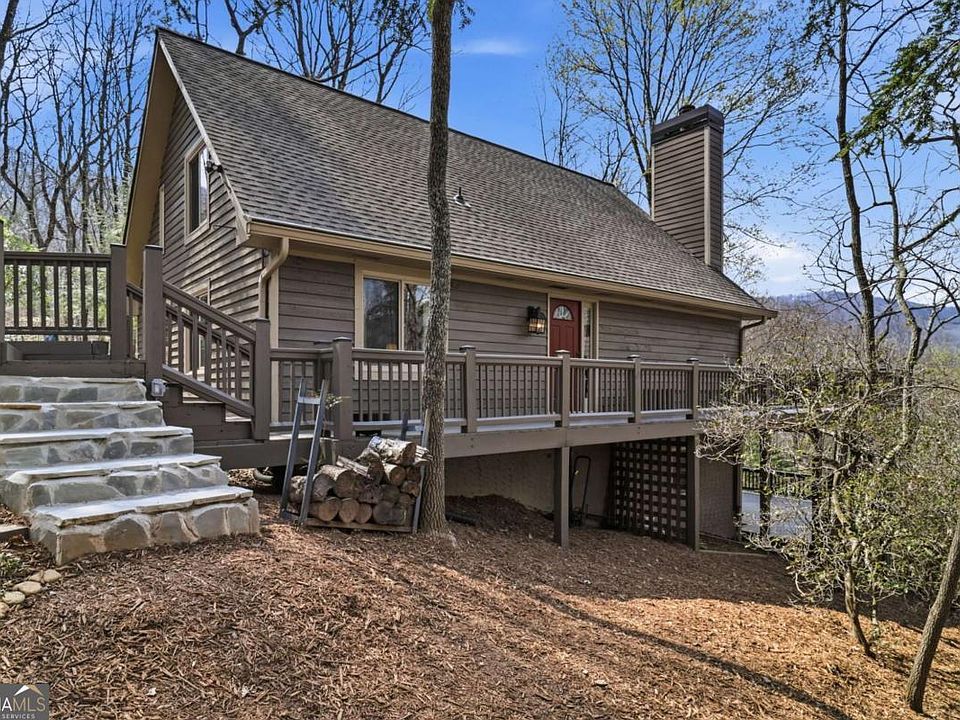1st image of 115 Chestnut Oak Point