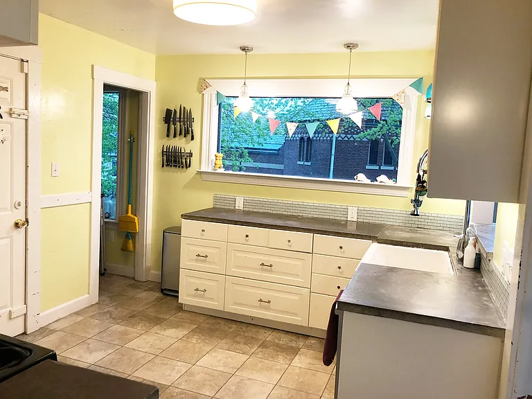 55 Marmion St #3 — Photo 4