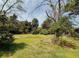 7604 Summerfield Rd, Summerfield, NC 27358