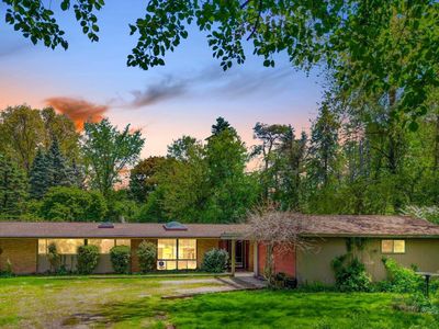 6805 Wing Lake Rd, Bloomfield Hills, MI, 48301