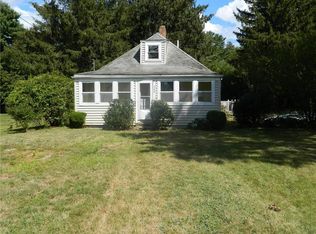 260 Richmond Townhouse Rd, Richmond, RI 02812