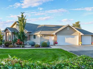 805 Hennessy Rd, Yakima, WA 98908