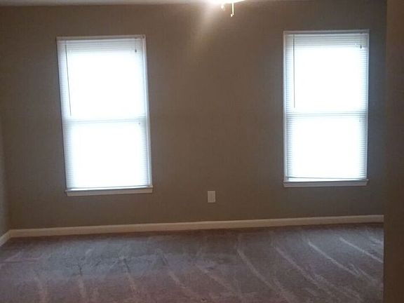 5th image of 4962 West St