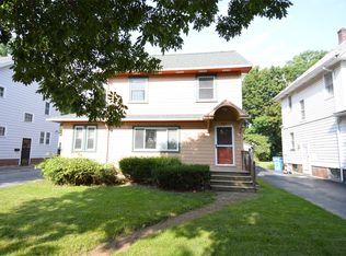 711 Woodbine Ave, Rochester, NY 14619