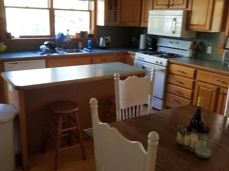 124 Valley Ave SW — Photo 5