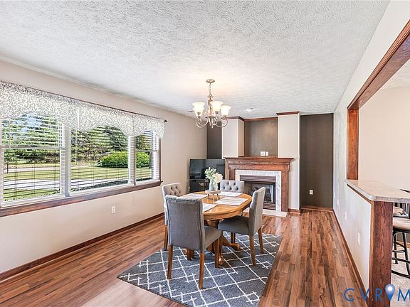5th image of 3411 Spring Run Rd