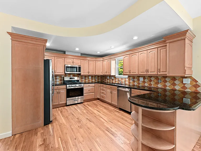 65 Eiler Ln — Photo 4