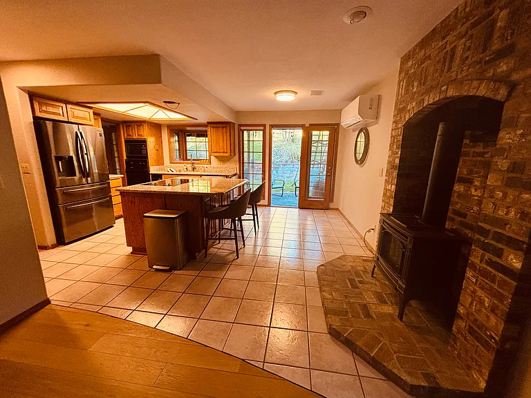 598 Winter Creek Ln — Photo 12