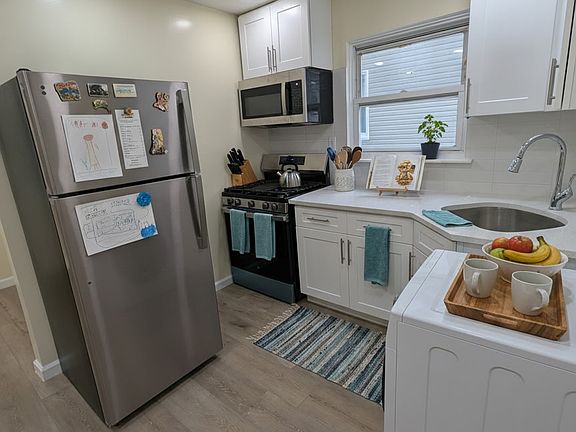 4th image of 119-16 194th St #2