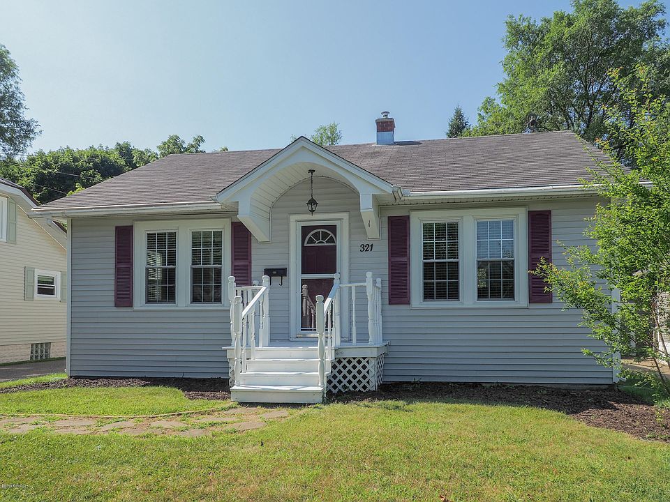 321 Whitcomb St-100