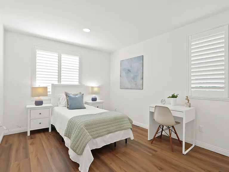 27 Linden Ln #27 — Photo 6