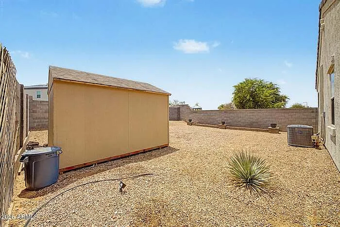 30777 W Picadilly Rd — Photo 27