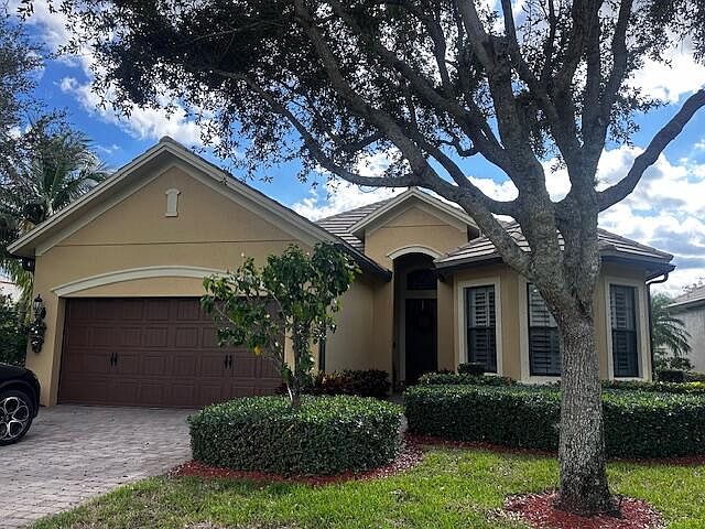 1st image of 10154 Prato Street