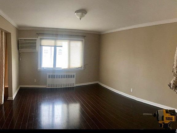 5th image of 161-11 98th St #2