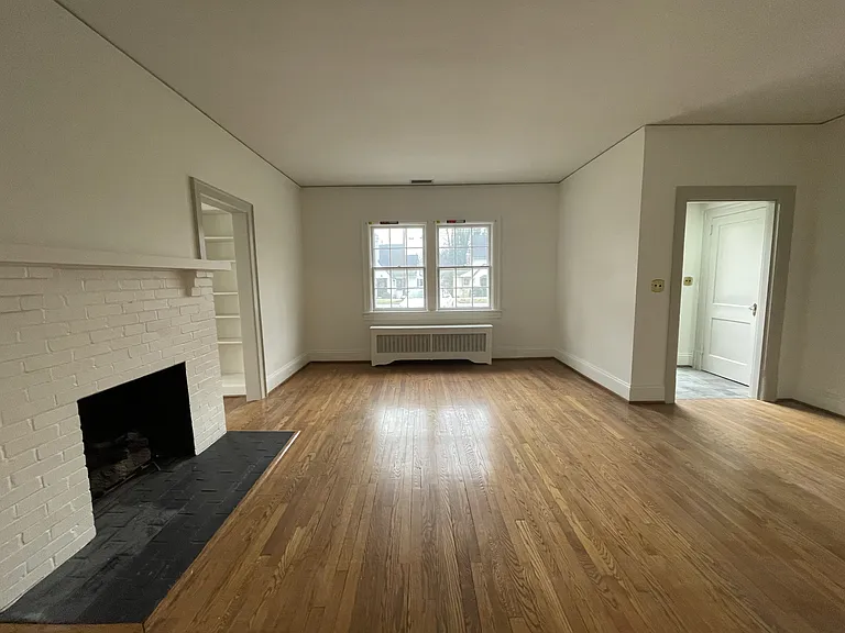 3417 Plymouth Pl — Photo 3