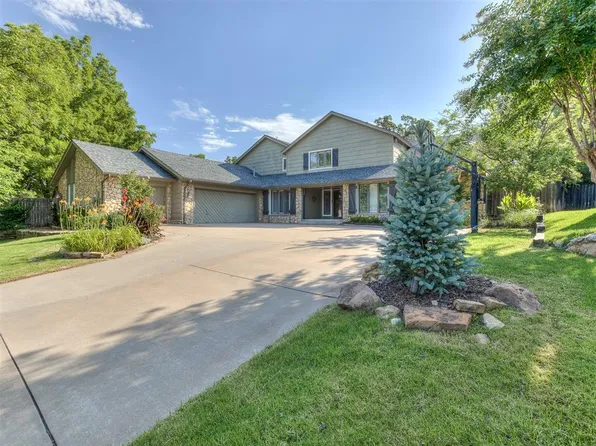 3208 Broken Bow Ct, Edmond, OK 73013