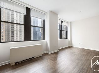 15 Park Row APT 3M, New York, NY 10038