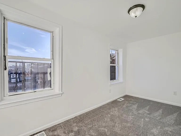 21 S Carrollton Ave #1 — Photo 10