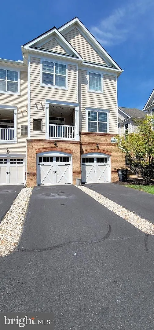 Nestled within the sought-after Ridges at Belmont Country Club — Photo 2