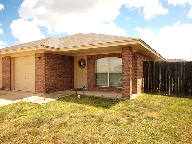 4406 July Dr — Photo 2