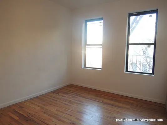 Rented by Bohemia Realty Group | media 29