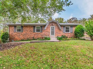 403 Cheairs Cir, Columbia, TN 38401