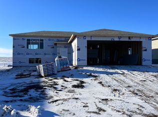 1212 7th St NW, Watertown, SD 57201