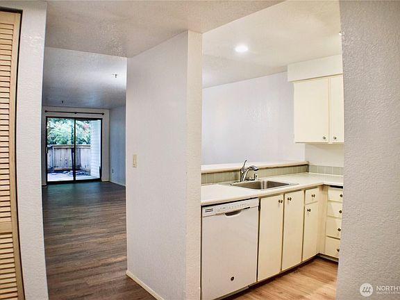 2nd image of 25120 98th Pl S Unit A105