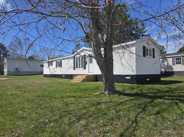 88 Mariner Dr, Charlottetown, PE C1C 1M2
