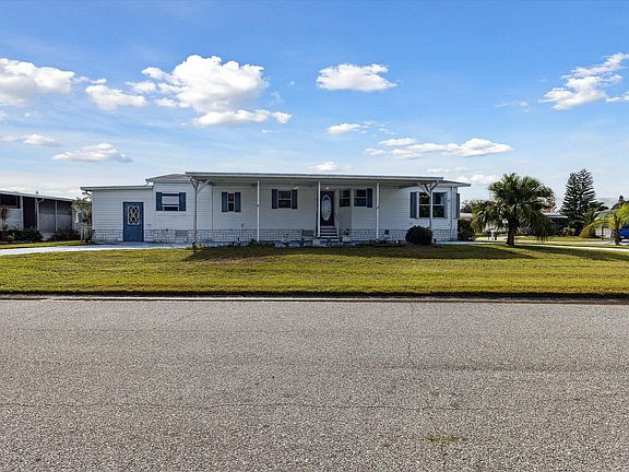 2nd image of 1089 Parkway Ln