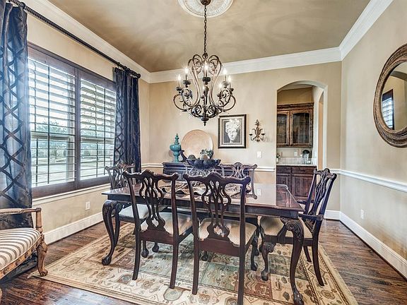 5th image of 8109 Belmont Ct