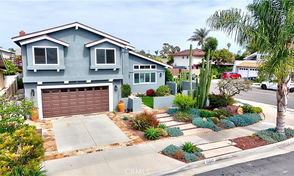 1st image of 16542 Los Verdes Ln