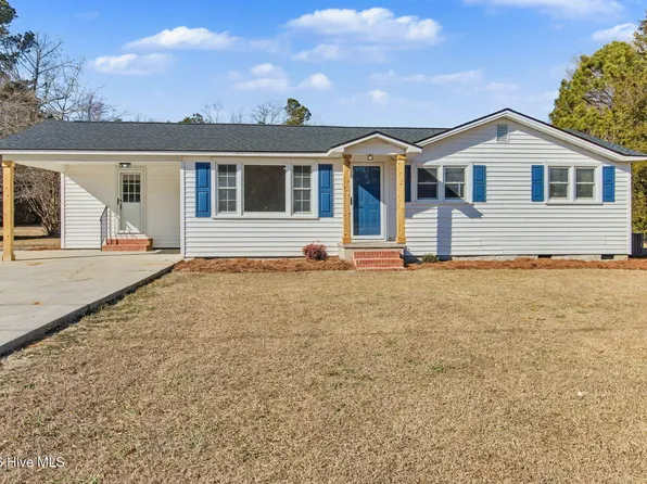 736 James Pait Road, Bladenboro, NC 28320