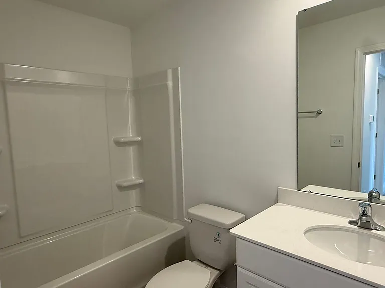 404 Silver Birch Ct — Photo 16