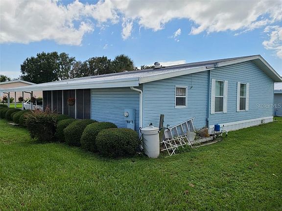 3rd image of 10 Mallard Dr