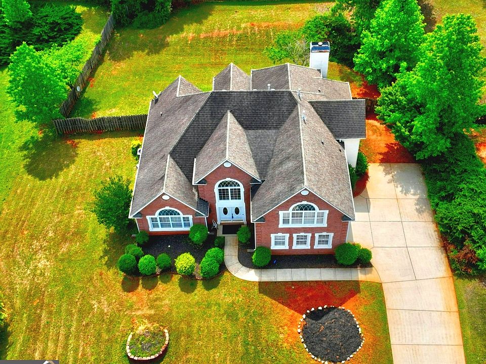 1st image of 320 Grandiflora Dr