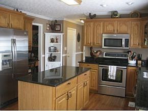 2nd image of 1205 Valleydale Dr