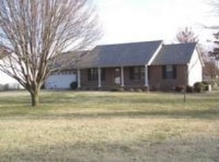 2633 Bradford Pear Ln, Union City, TN 38261