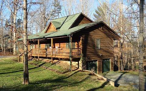 1st image of 26 Crestview Dr N