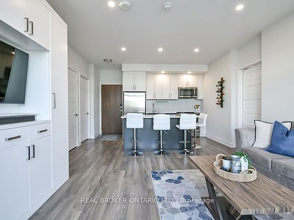 5th image of 333 Sea Ray Ave
