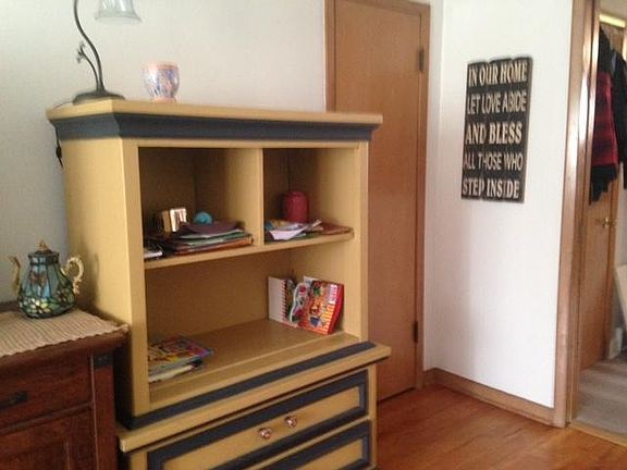 4th image of 234 Montana Ave APT 1