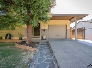 1035 Dumosa Dr, Red Bluff, CA 96080