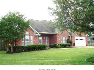 2314 E Mercers Lndg #E, Bryan, TX 77808