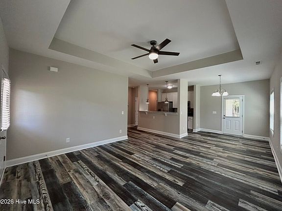 3rd image of 1271 Dan Owen Dr