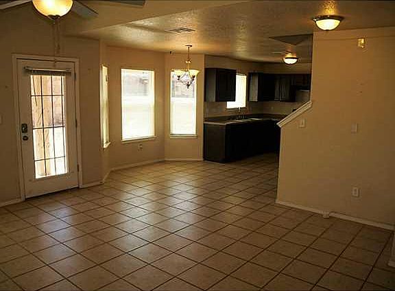 4th image of 10484 Canyon Sage Dr