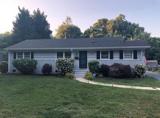 3537 Enfield Rd, Charlotte, NC 28205