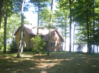 18973 Lakeshore Dr., Germfask, MI 49836