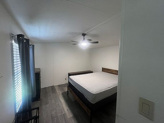 3rd image of 610 South St